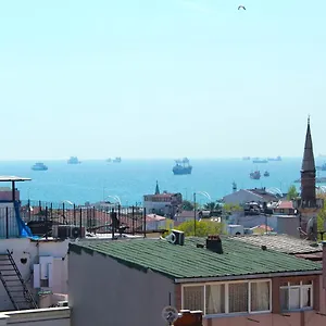 https://the-lola-hotel.istanbul-turkeyhotels.com